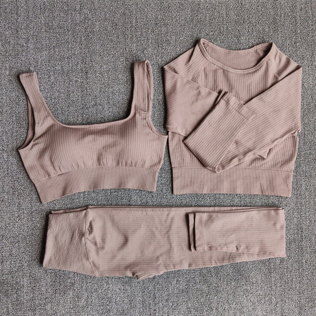 Women  Seamless Workout Yoga Suit